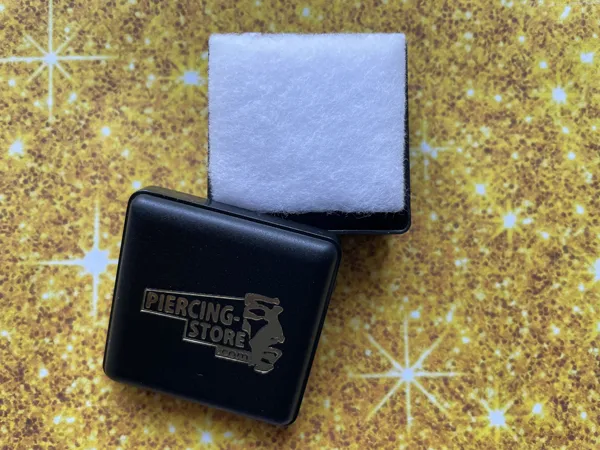 Nasenstecker Pin 9k Gelbgold 2mm-Kristall 0.6 Nasenpiercing mit Geschenkbox